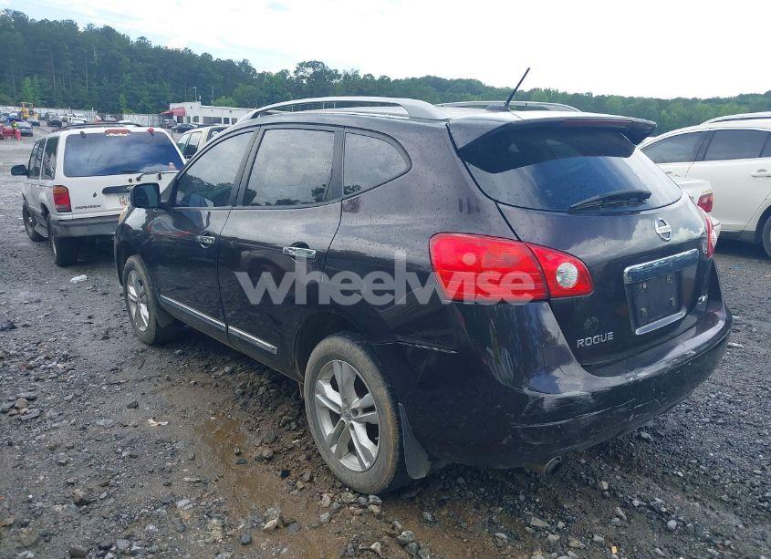 Photo 3 of 2012 Nissan Rogue SV (VIN JN8AS5MV2CW397217)