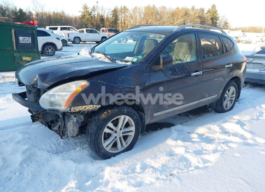 Photo 2 of 2012 Nissan Rogue SV (VIN JN8AS5MV2CW397668)