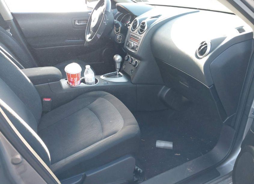 Photo 5 of 2012 Nissan Rogue S (VIN JN8AS5MV2CW404814)