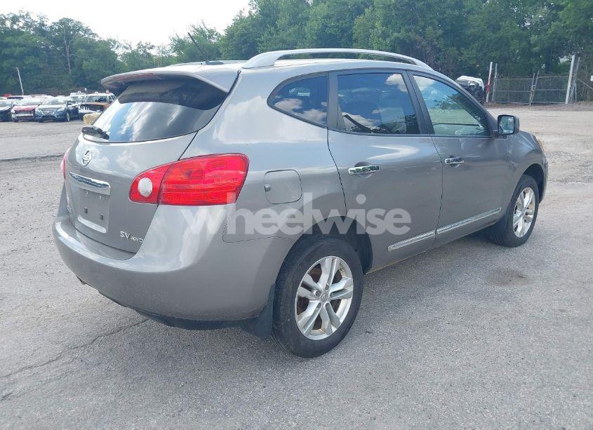 Photo 4 of 2012 Nissan Rogue SV (VIN JN8AS5MV2CW708158)