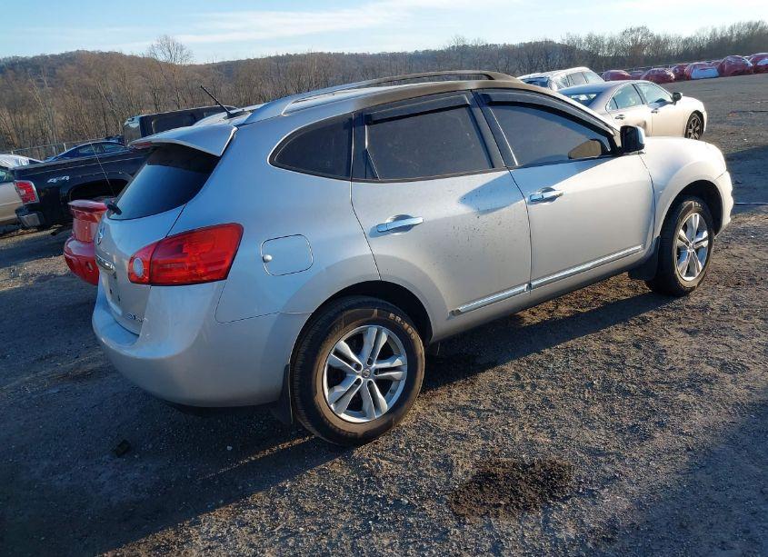 Photo 4 of 2013 Nissan Rogue SV (VIN JN8AS5MV2DW114722)