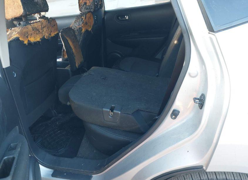 Photo 8 of 2013 Nissan Rogue SV (VIN JN8AS5MV2DW114722)