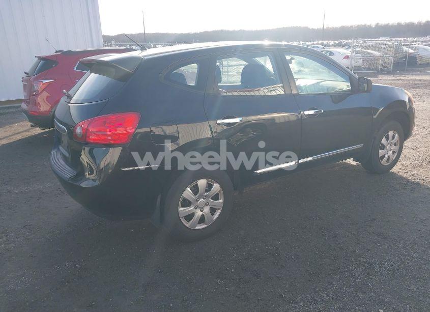 Photo 4 of 2013 Nissan Rogue S (VIN JN8AS5MV2DW117653)