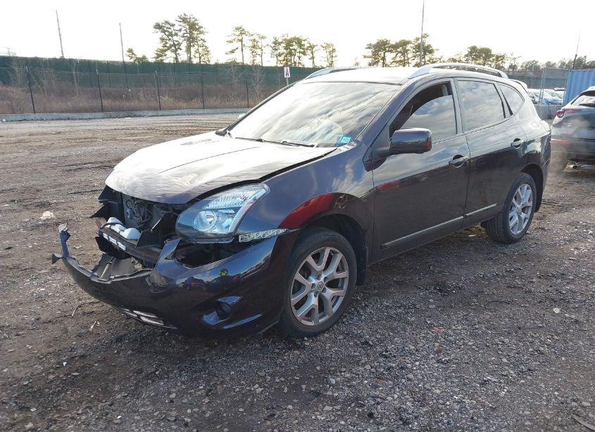 Photo 2 of 2013 Nissan Rogue SV W/SL PKG (VIN JN8AS5MV2DW136865)