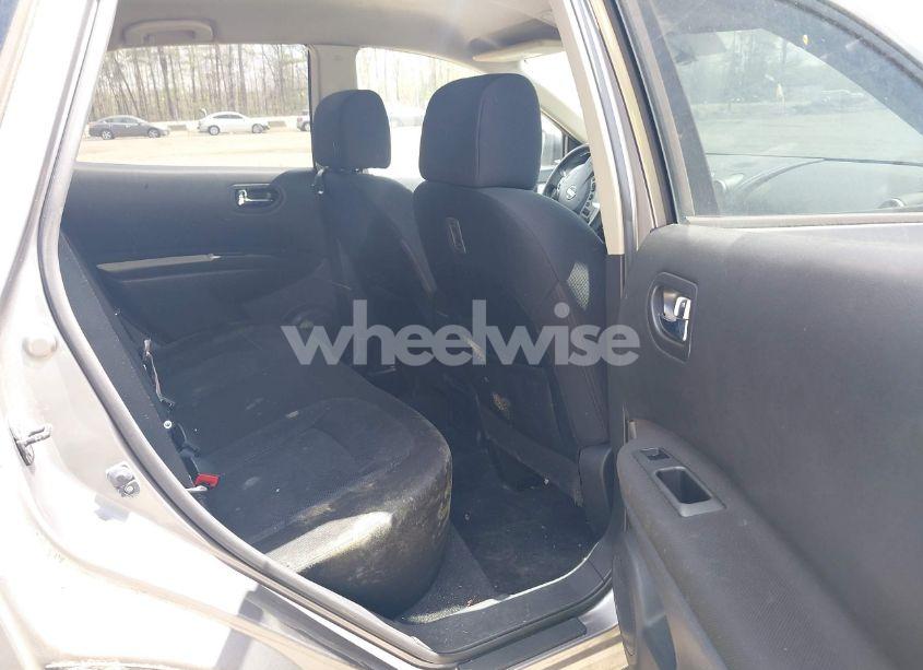 Photo 8 of 2013 Nissan Rogue S (VIN JN8AS5MV2DW143220)