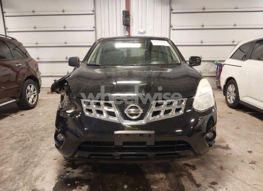 Photo 13 of 2013 Nissan Rogue S (VIN JN8AS5MV2DW143668)