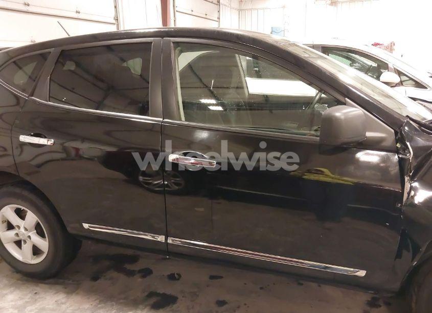 Photo 14 of 2013 Nissan Rogue S (VIN JN8AS5MV2DW143668)