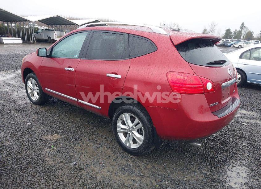 Photo 3 of 2013 Nissan Rogue SV (VIN JN8AS5MV2DW615741)