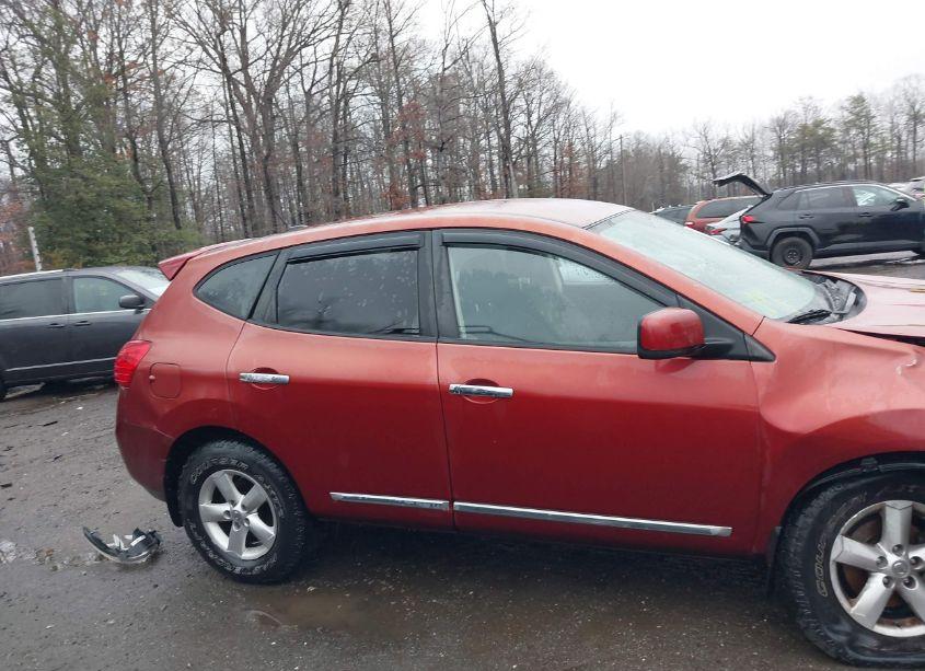 Photo 13 of 2013 Nissan Rogue S (VIN JN8AS5MV2DW620812)