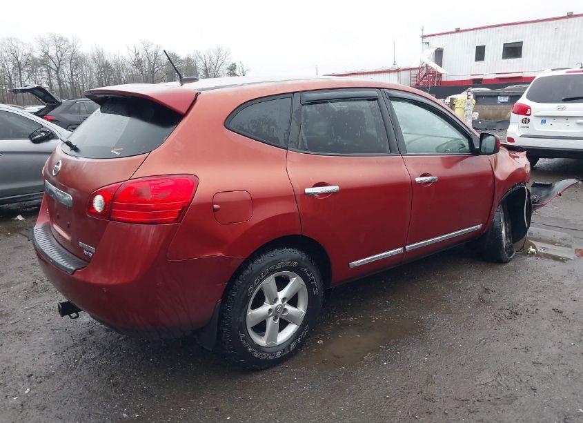 Photo 4 of 2013 Nissan Rogue S (VIN JN8AS5MV2DW620812)