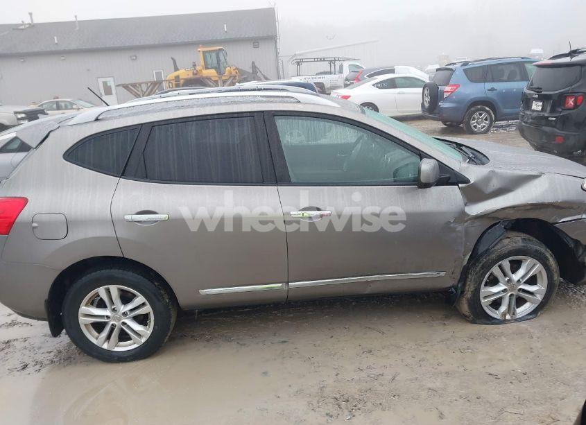 Photo 13 of 2013 Nissan Rogue SV (VIN JN8AS5MV2DW630689)