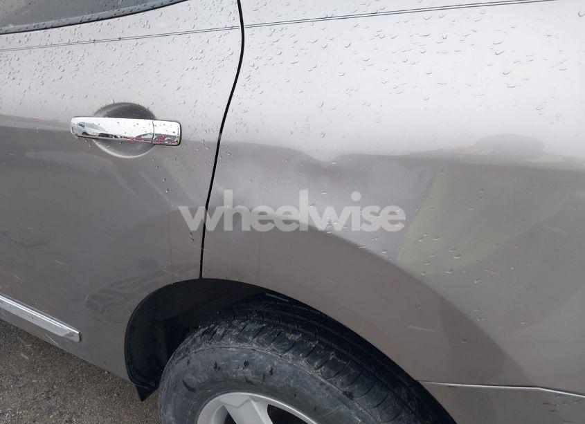 Photo 6 of 2013 Nissan Rogue S (VIN JN8AS5MV2DW650098)