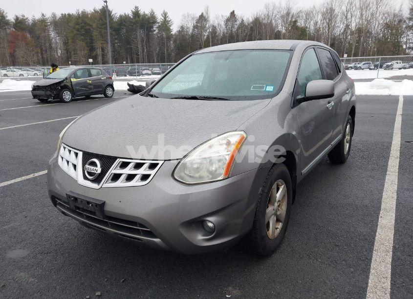 Photo 2 of 2013 Nissan Rogue S (VIN JN8AS5MV2DW660243)