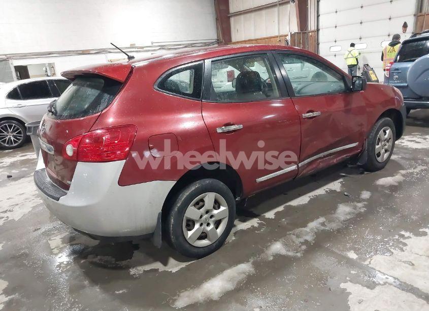 Photo 4 of 2013 Nissan Rogue S (VIN JN8AS5MV2DW660825)