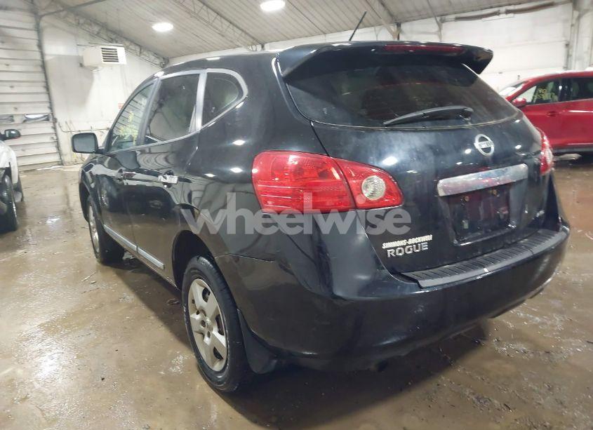 Photo 3 of 2013 Nissan Rogue S (VIN JN8AS5MV2DW663773)