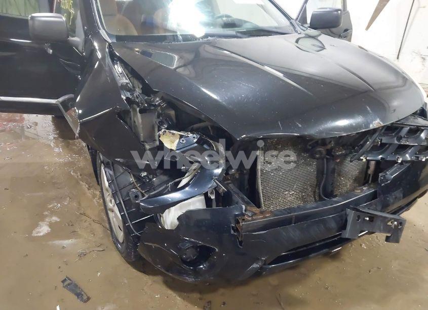 Photo 6 of 2013 Nissan Rogue S (VIN JN8AS5MV2DW663773)