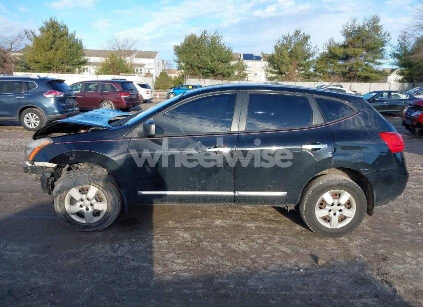 Photo 15 of 2014 Nissan Rogue SELECT S (VIN JN8AS5MV2EW707613)