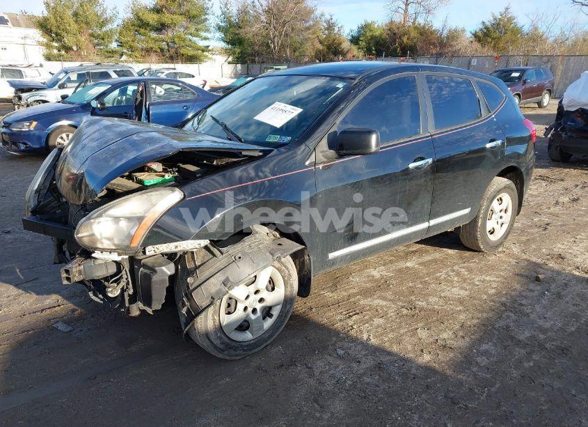 Photo 2 of 2014 Nissan Rogue SELECT S (VIN JN8AS5MV2EW707613)