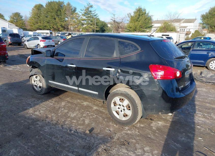 Photo 3 of 2014 Nissan Rogue SELECT S (VIN JN8AS5MV2EW707613)