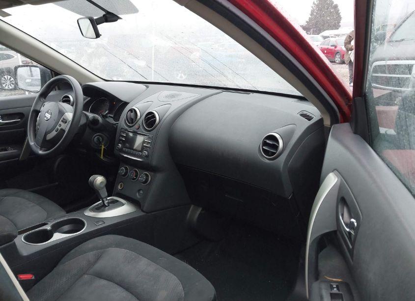 Photo 5 of 2014 Nissan Rogue SELECT S (VIN JN8AS5MV2EW710933)