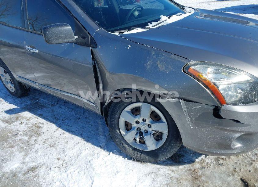 Photo 6 of 2015 Nissan Rogue SELECT S (VIN JN8AS5MV2FW250951)