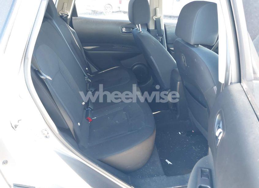 Photo 8 of 2015 Nissan Rogue SELECT S (VIN JN8AS5MV2FW250951)