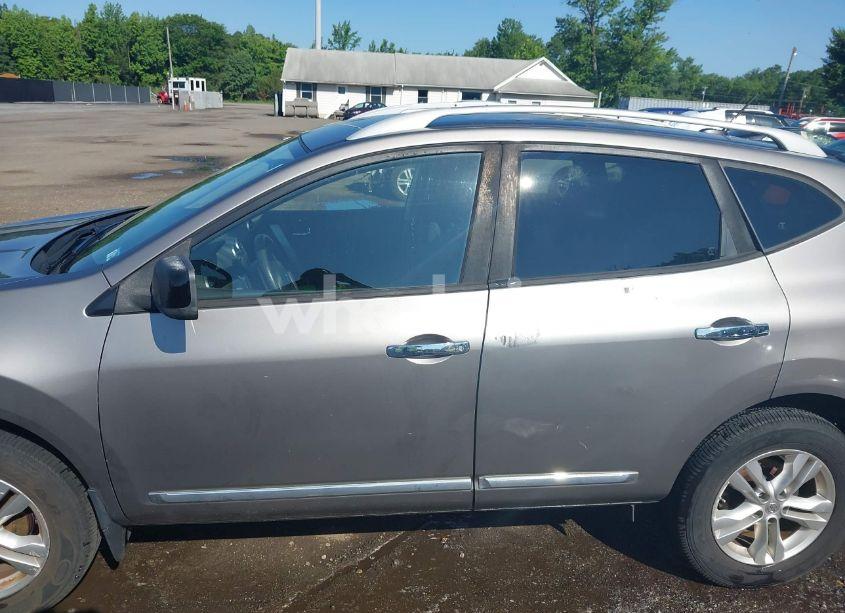 Photo 15 of 2015 Nissan Rogue SELECT S (VIN JN8AS5MV2FW260783)