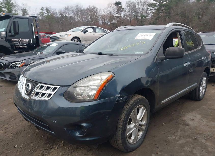 Photo 2 of 2015 Nissan Rogue SELECT S (VIN JN8AS5MV2FW752763)