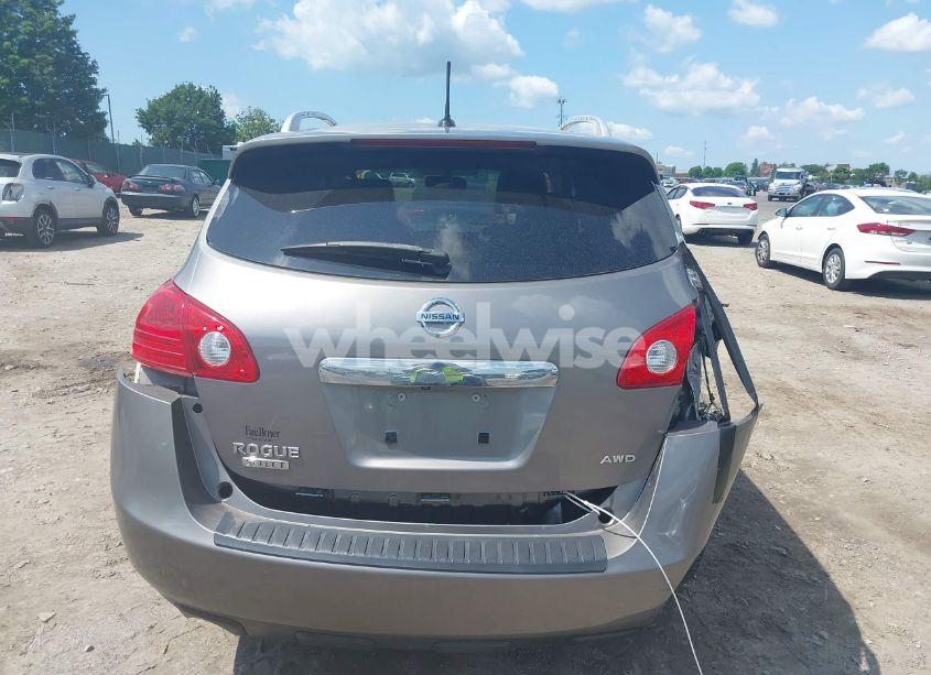 Photo 15 of 2015 Nissan Rogue SELECT S (VIN JN8AS5MV2FW753783)