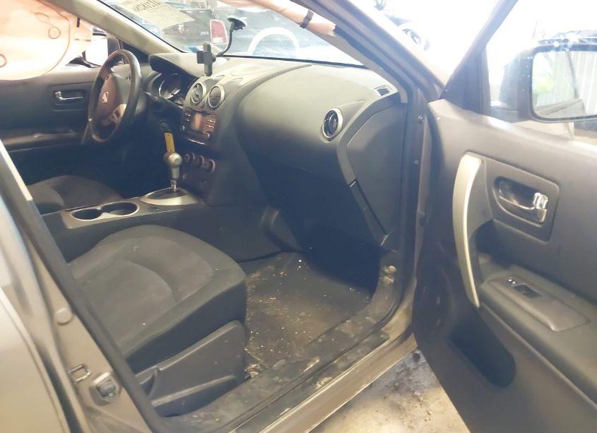 Photo 5 of 2015 Nissan Rogue SELECT S (VIN JN8AS5MV2FW759566)