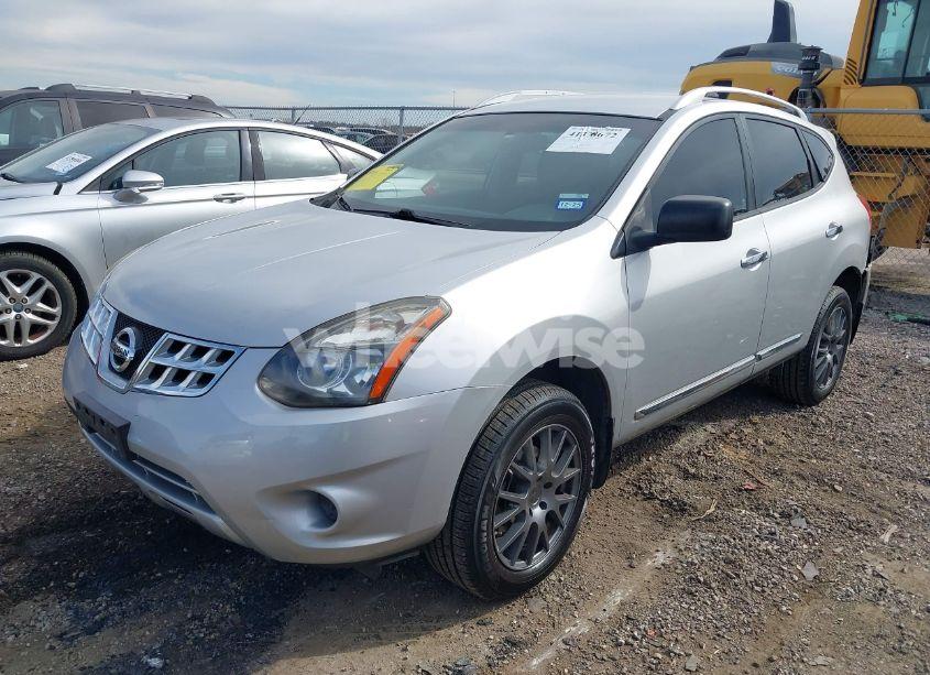 Photo 2 of 2015 Nissan Rogue SELECT S (VIN JN8AS5MV2FW766615)