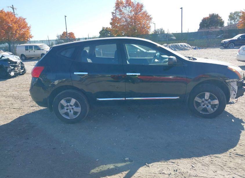 Photo 13 of 2015 Nissan Rogue SELECT S (VIN JN8AS5MV2FW770017)