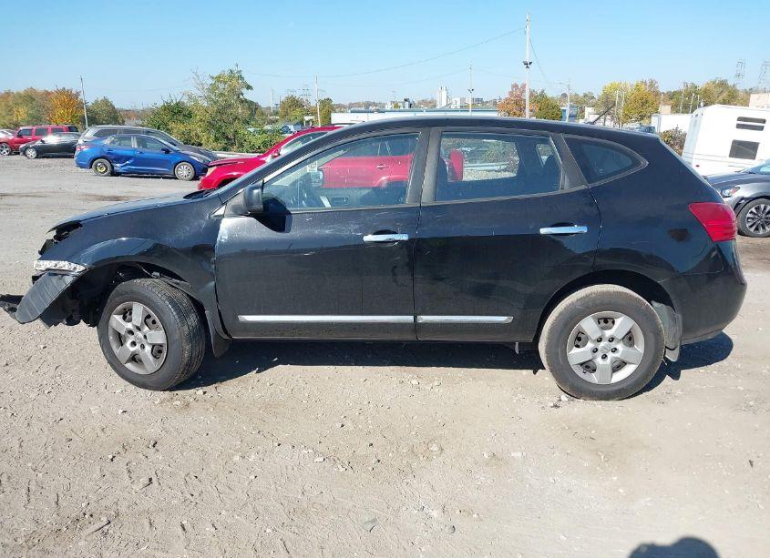 Photo 14 of 2015 Nissan Rogue SELECT S (VIN JN8AS5MV2FW770017)