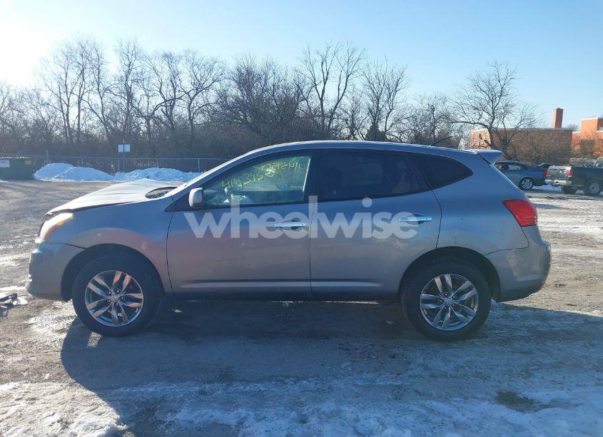 Photo 15 of 2010 Nissan Rogue S KROM EDITION (VIN JN8AS5MV3AW114269)