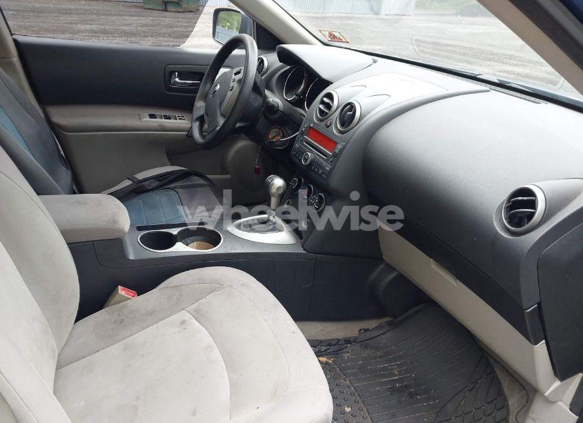 Photo 5 of 2010 Nissan Rogue S (VIN JN8AS5MV3AW121545)