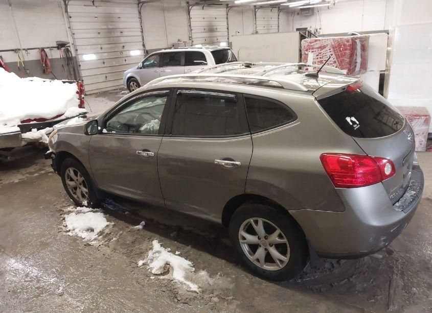 Photo 14 of 2010 Nissan Rogue SL (VIN JN8AS5MV3AW124980)