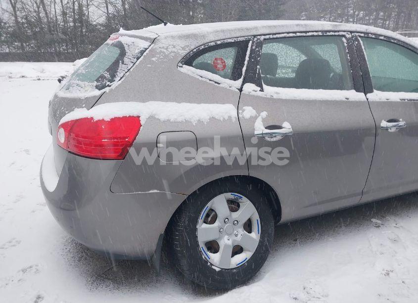 Photo 6 of 2010 Nissan Rogue S (VIN JN8AS5MV3AW129757)