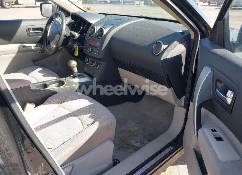 Photo 5 of 2010 Nissan Rogue SL (VIN JN8AS5MV3AW132786)