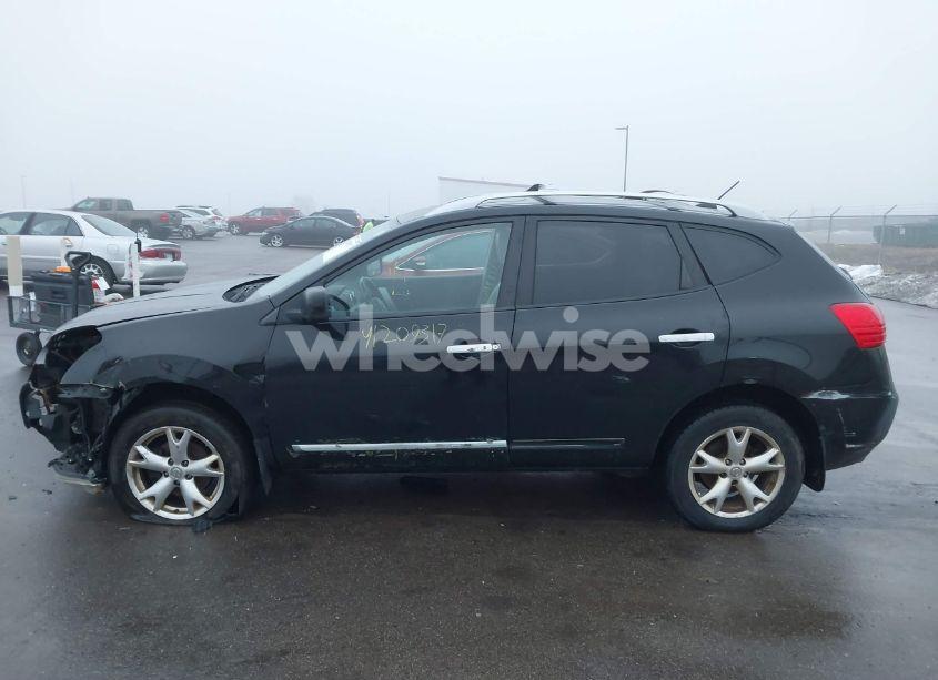 Photo 14 of 2010 Nissan Rogue S/SL/KROM (VIN JN8AS5MV3AW611435)