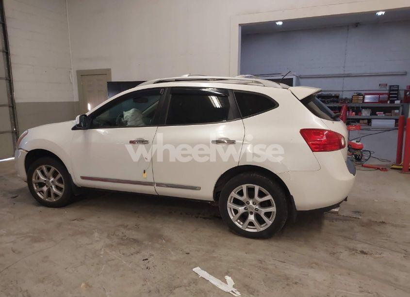 Photo 14 of 2011 Nissan Rogue SV (VIN JN8AS5MV3BW278476)