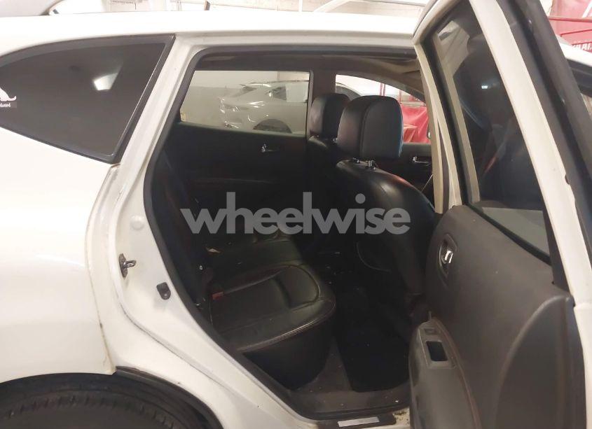 Photo 8 of 2011 Nissan Rogue SV (VIN JN8AS5MV3BW278476)