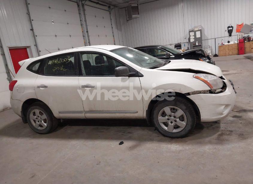 Photo 13 of 2011 Nissan Rogue S (VIN JN8AS5MV3BW280650)