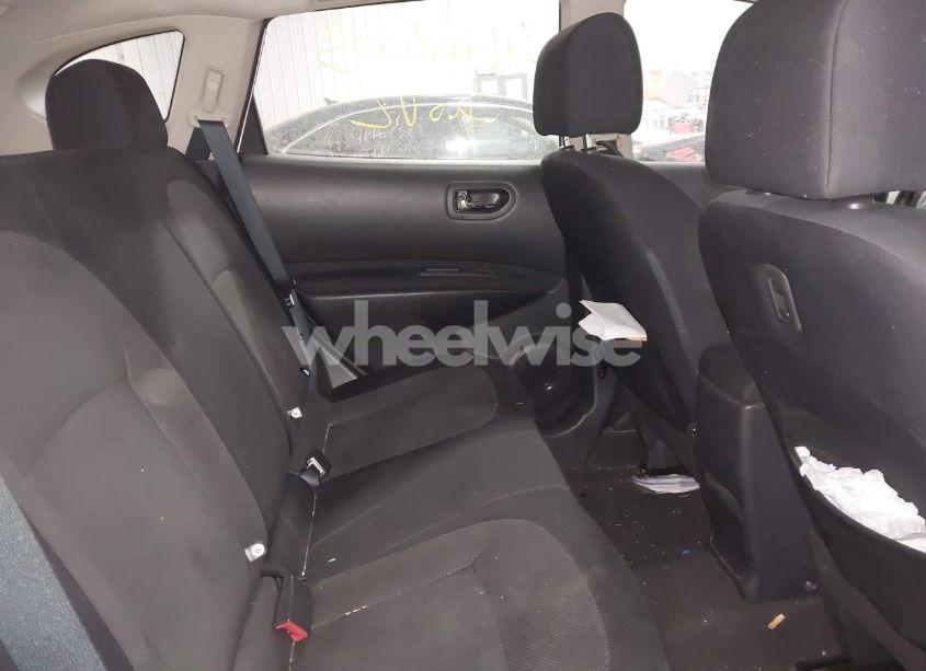 Photo 8 of 2011 Nissan Rogue S (VIN JN8AS5MV3BW280650)