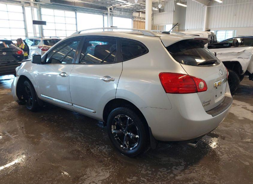 Photo 3 of 2011 Nissan Rogue SV (VIN JN8AS5MV3BW673905)