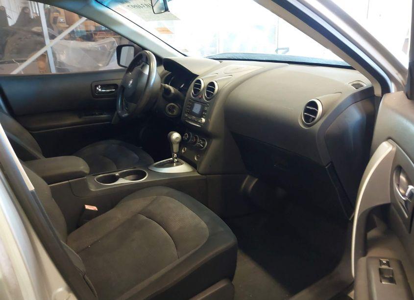 Photo 5 of 2011 Nissan Rogue SV (VIN JN8AS5MV3BW673905)