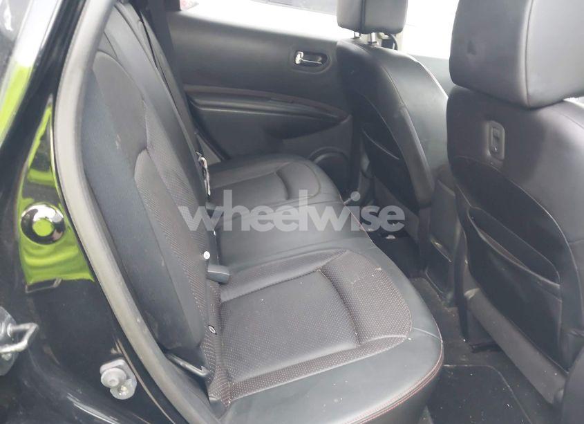 Photo 8 of 2011 Nissan Rogue SV (VIN JN8AS5MV3BW674150)