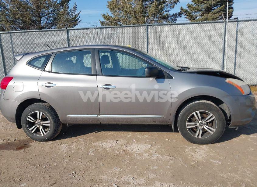 Photo 14 of 2011 Nissan Rogue S (VIN JN8AS5MV3BW682538)