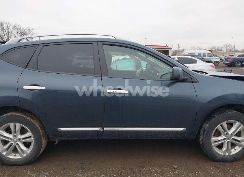 Photo 13 of 2012 Nissan Rogue SV (VIN JN8AS5MV3CW352125)