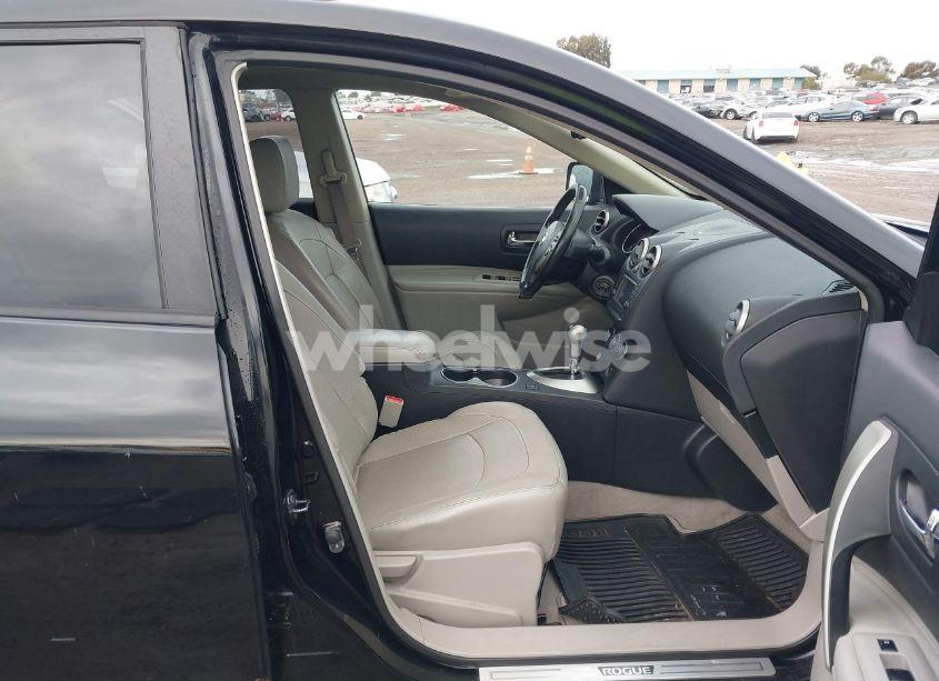 Photo 5 of 2012 Nissan Rogue SV W/SL PKG (VIN JN8AS5MV3CW374643)