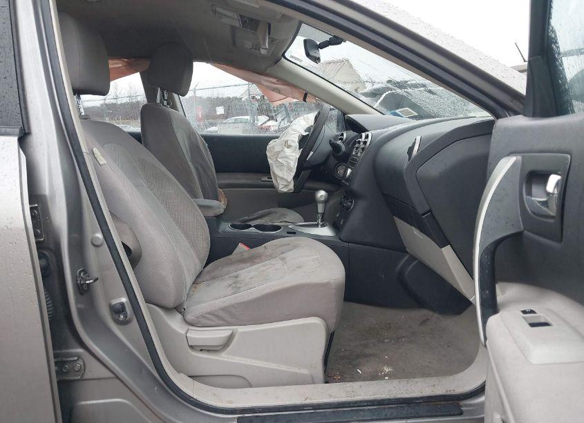 Photo 5 of 2012 Nissan Rogue S (VIN JN8AS5MV3CW379129)